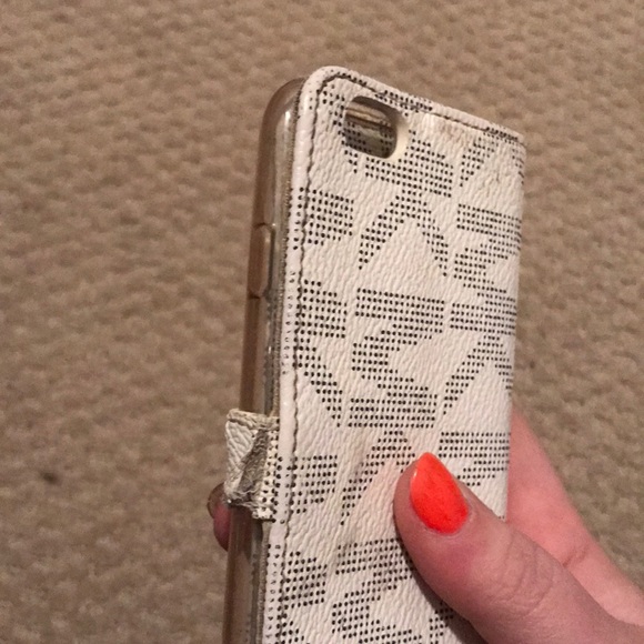 Phone case - Picture 3 of 3